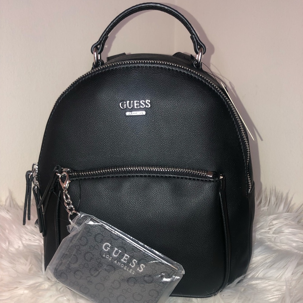 New Back pack Guess NWT